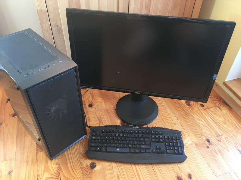 Herny PC Ryzen 5 3600 RTX2060 27"LCD