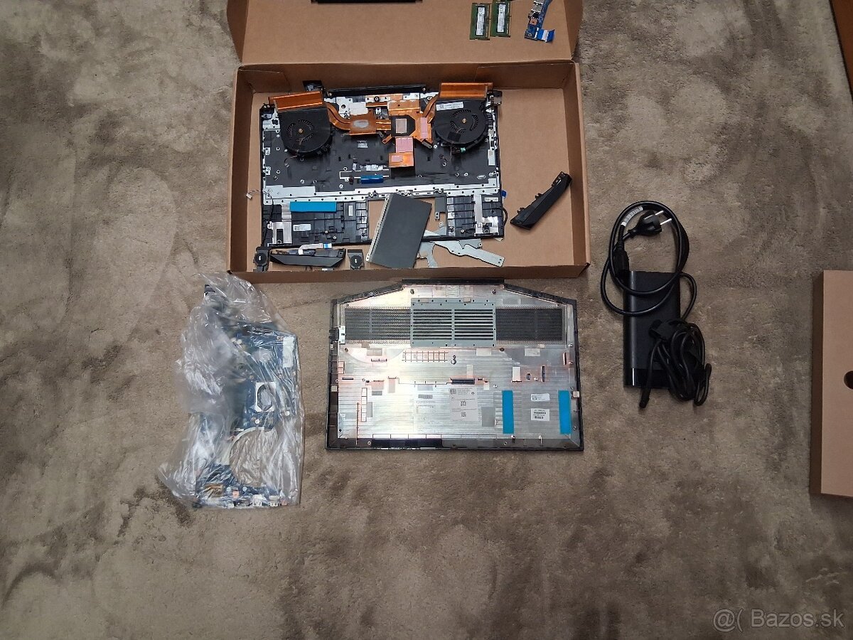 Herný notebook HP Pavilion Gaming na diely