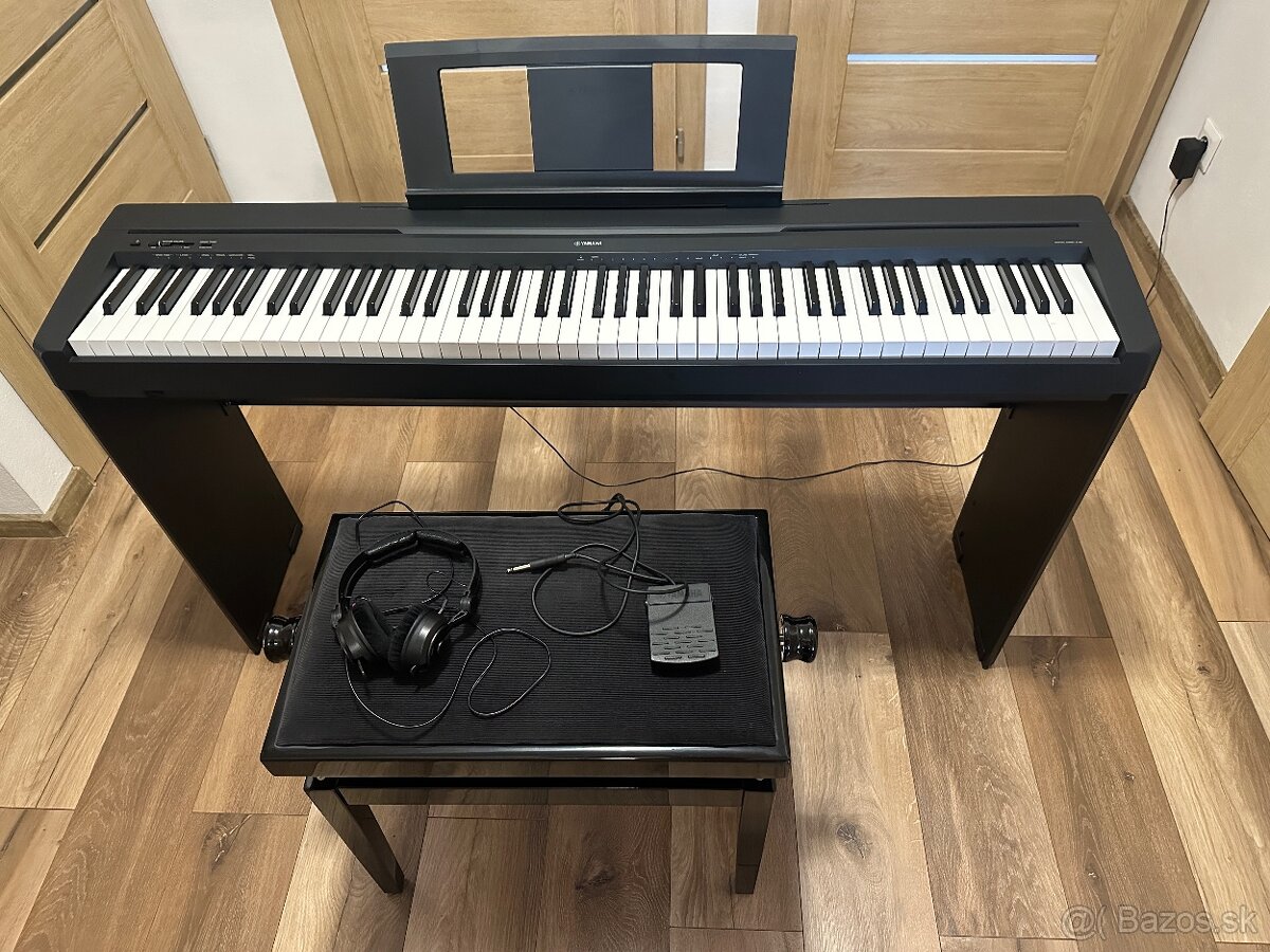 Klavír Yamaha P45-B