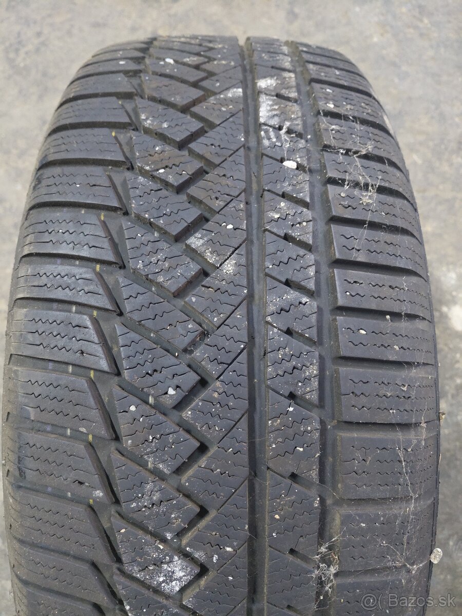 Continental WinterContact TS 850 P 235/55 R17 99H