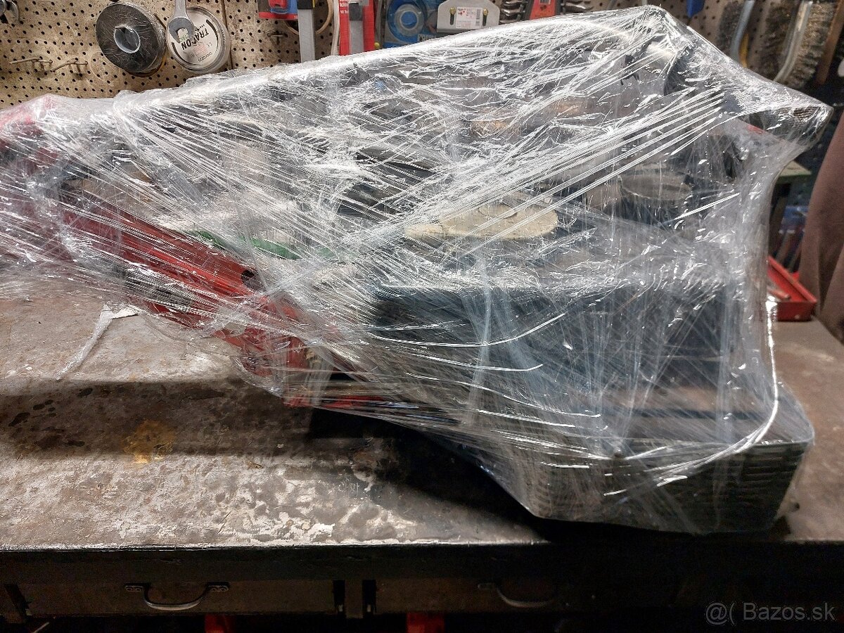 Terra, vari - nejde naštartovať, kompletný.