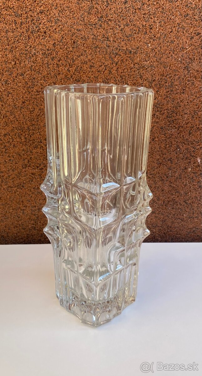 Váza Vladimír Urbán