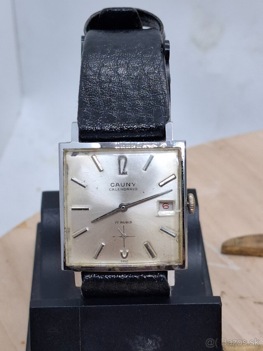 Predám funkčné Pánske náramkové hodinky CAUNY Calendario 17
