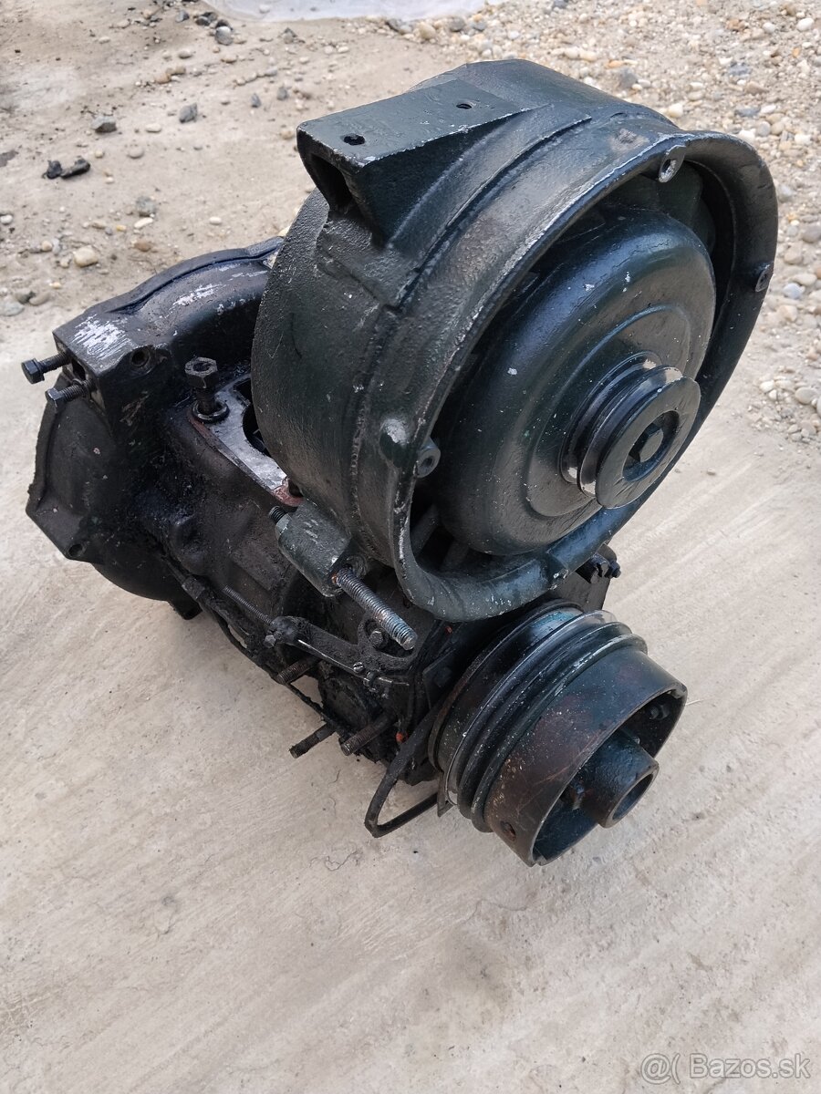 Motor Slávia 1d90 tz4k12