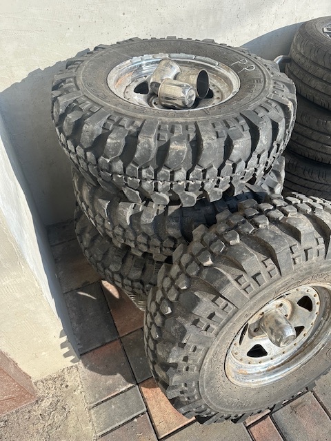 Predam kolesa offroad t3 31 xr15  rostec 5x114.3