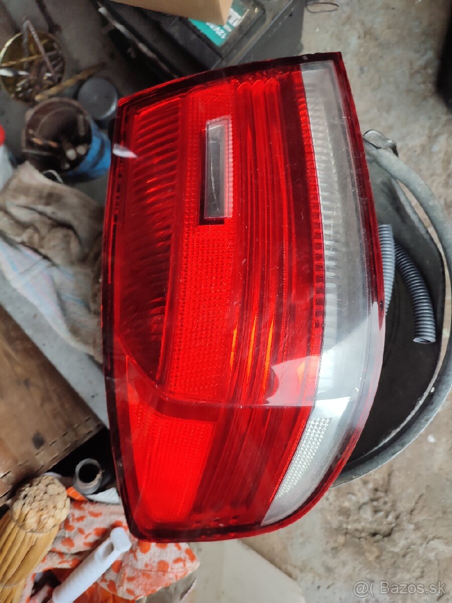 Zadné svetlo BMW e92