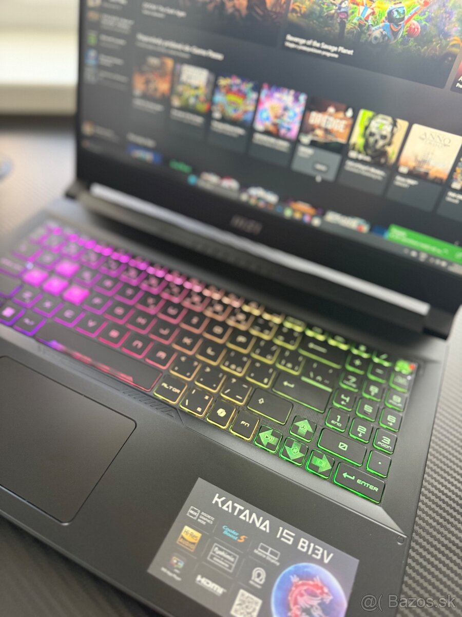 MSI KATANA 15, 64 GB/NVIDIA RTX 4060 8GB/i7-13620H/1 TB SSD