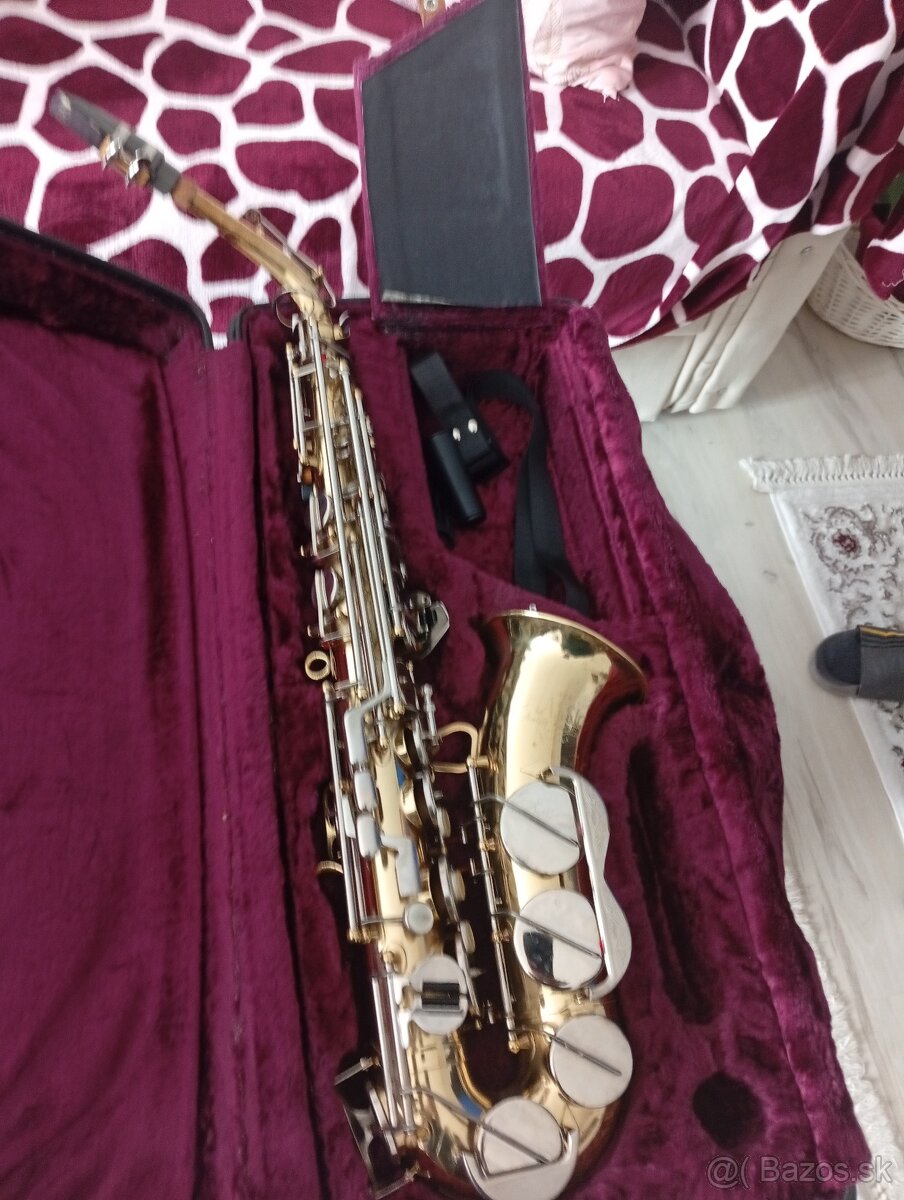 Predám saxafón amati