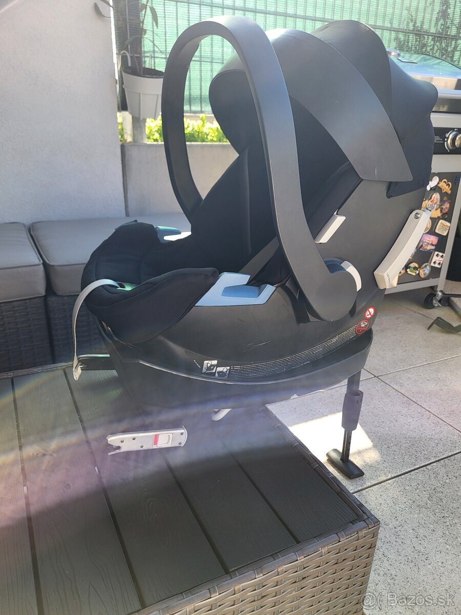 Vajíčko CYBEX Aton 5 so základnou isofix