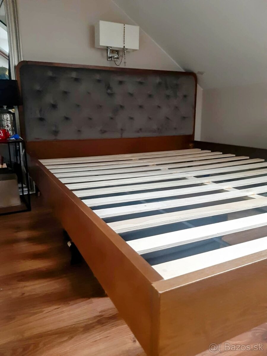Manželská posteľ výhodne