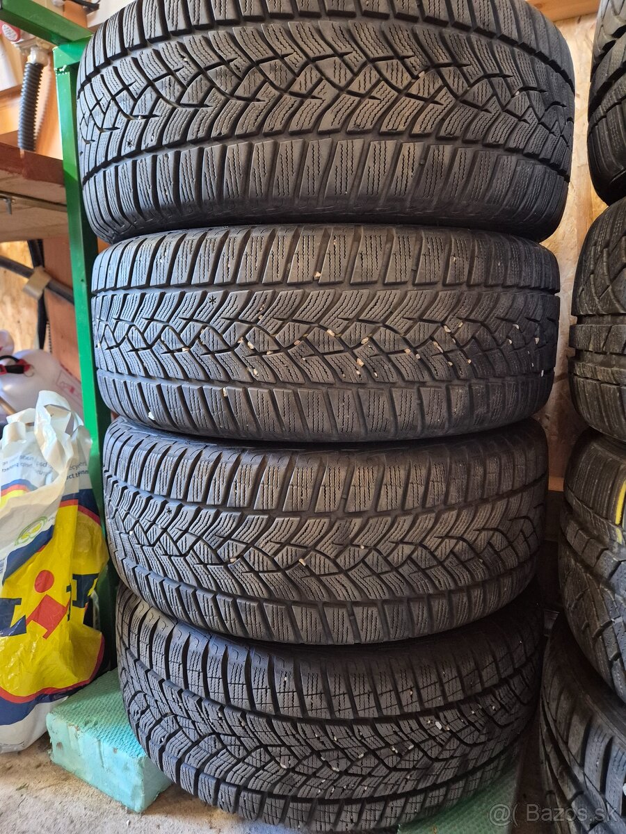 Goodyear zimne 225/45 R17 Ultragrip performance+