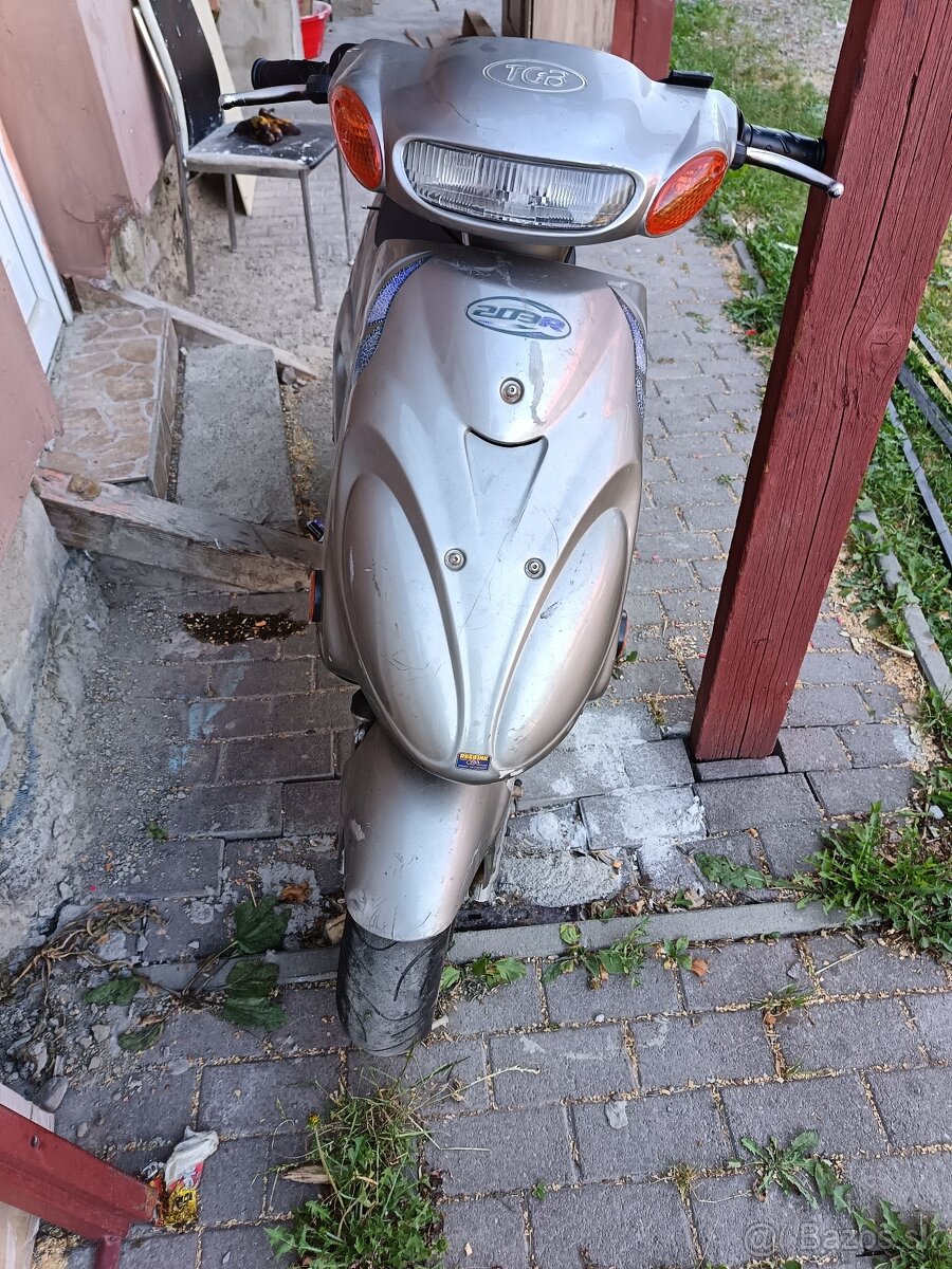 Skúter 50 cm