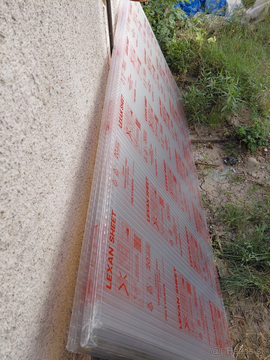 Lexan 2,1x1m - novy