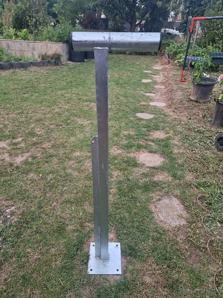 Držiak na satelit