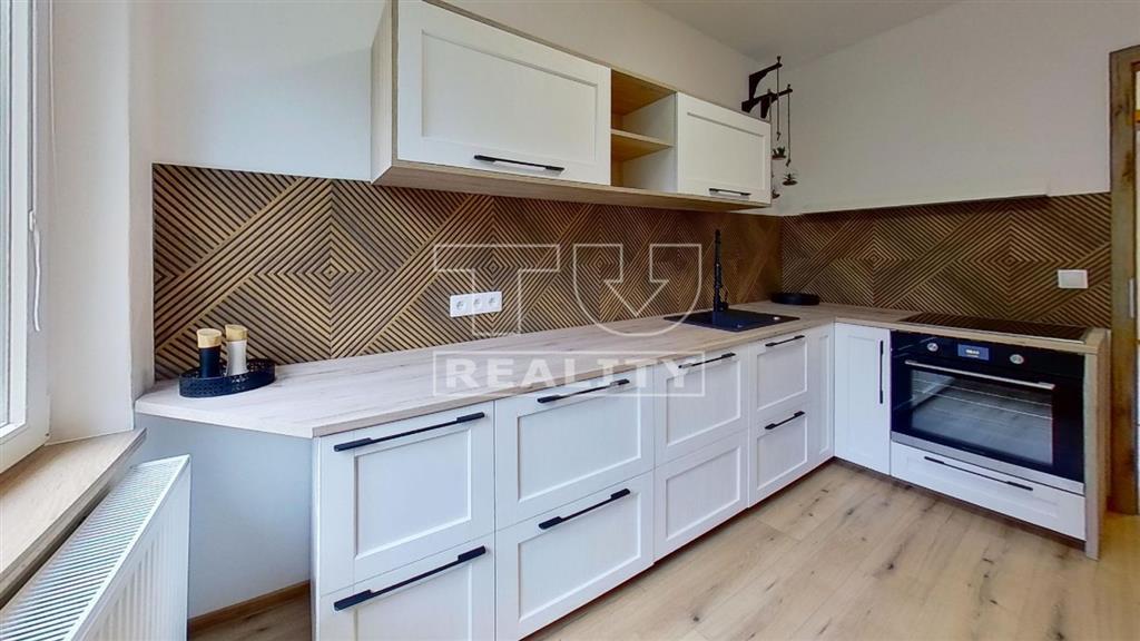 Dostupné bývanie: 3-izbový byt s balkónom 76m2 v...
