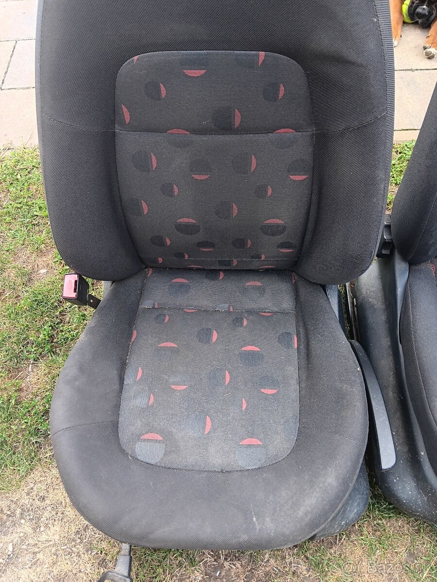 Sedadlá škoda fabia combi 1