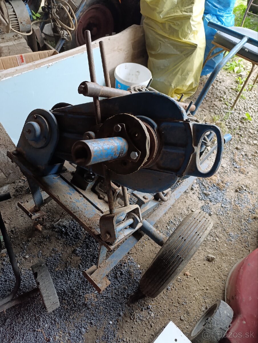 Štartovací vozík na ZETOR