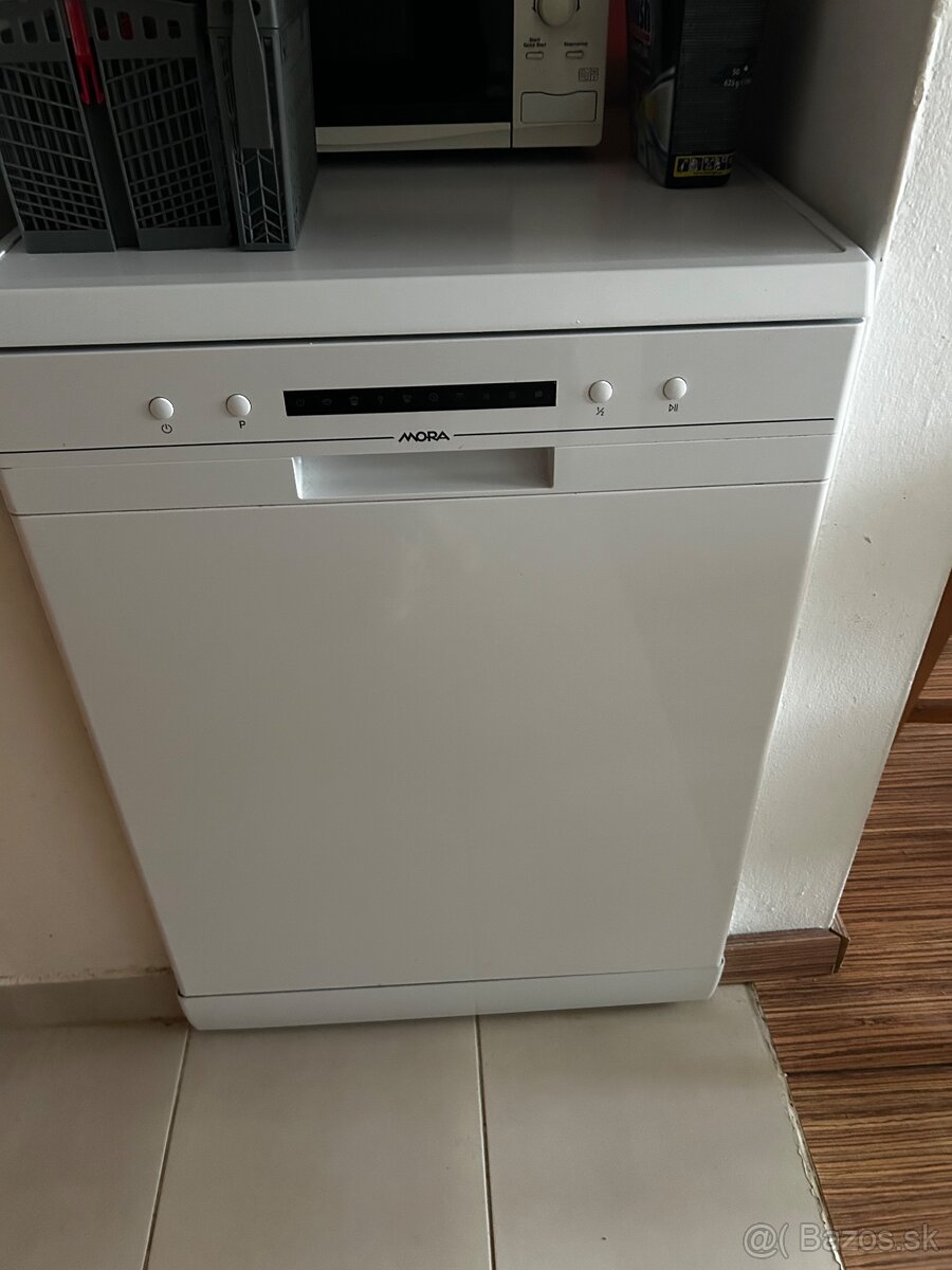 Umývačka riadu Mora