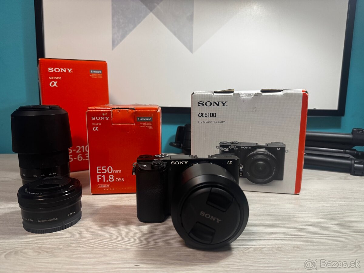Sony A6100 + 16–50 mm + 50 mm f/1.8 + 55–210 mm