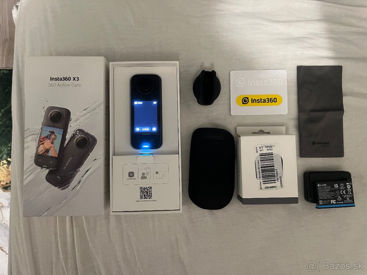 Insta360 X3 s komplet prislusenstvom