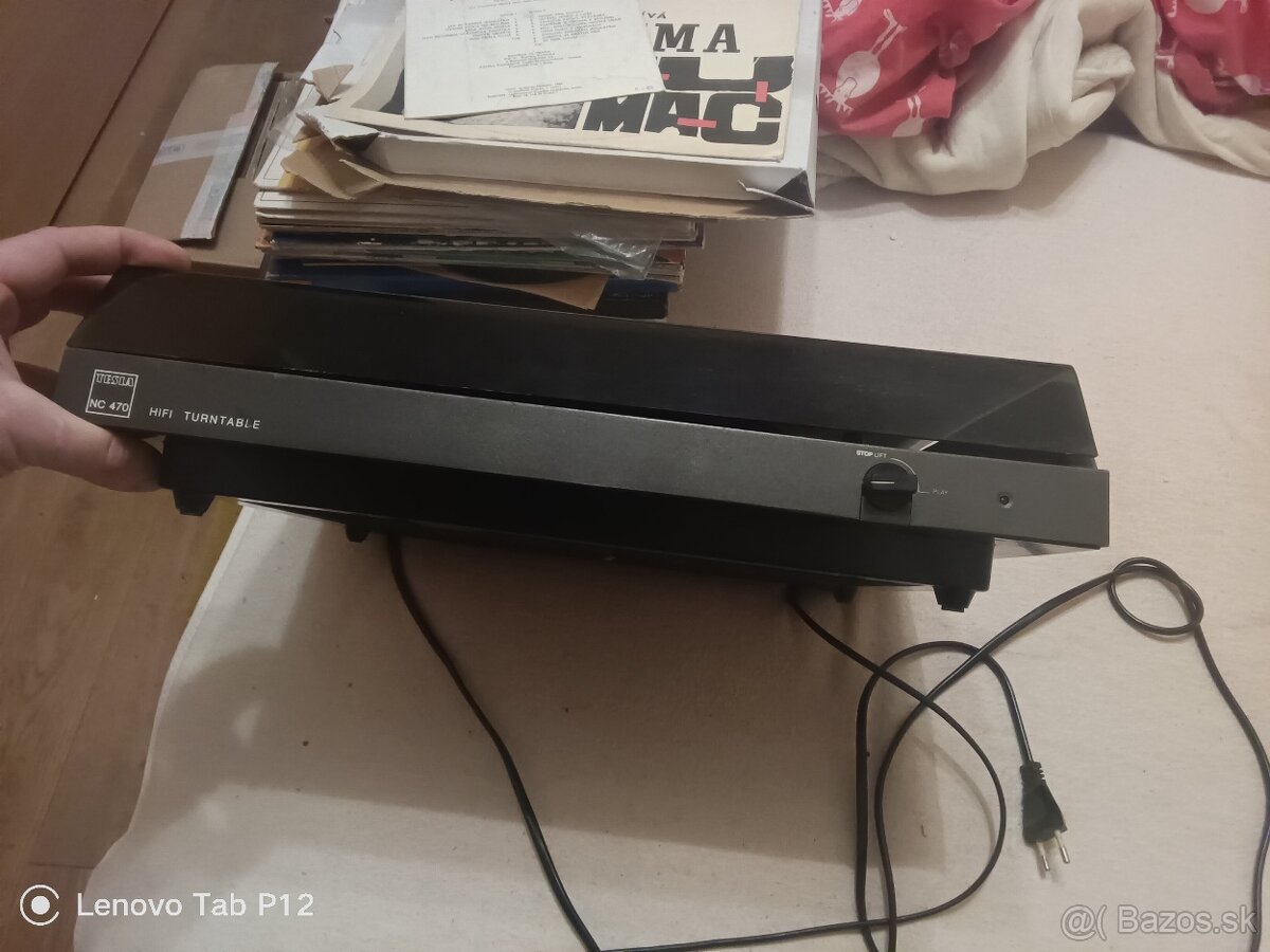 Predam gramofony Tesla NC470