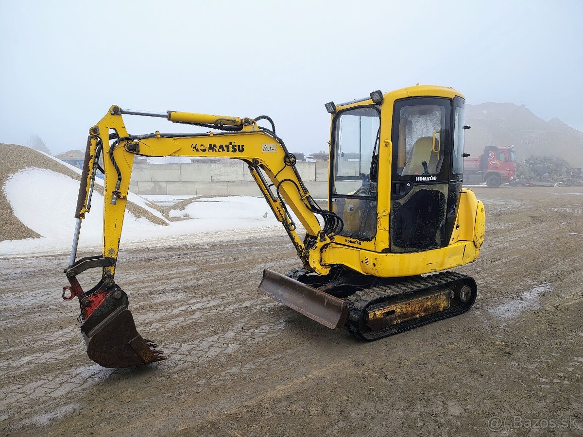 Minirypadlo Komatsu PC20R-8