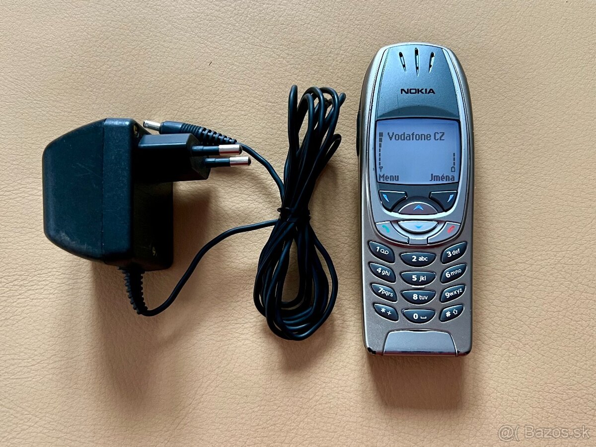 Nokia 6310 a Nokia 6310i