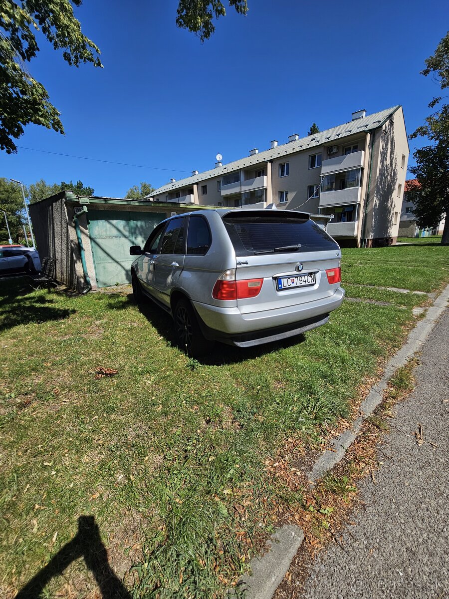 Bmw x5 nafta 135 kw
