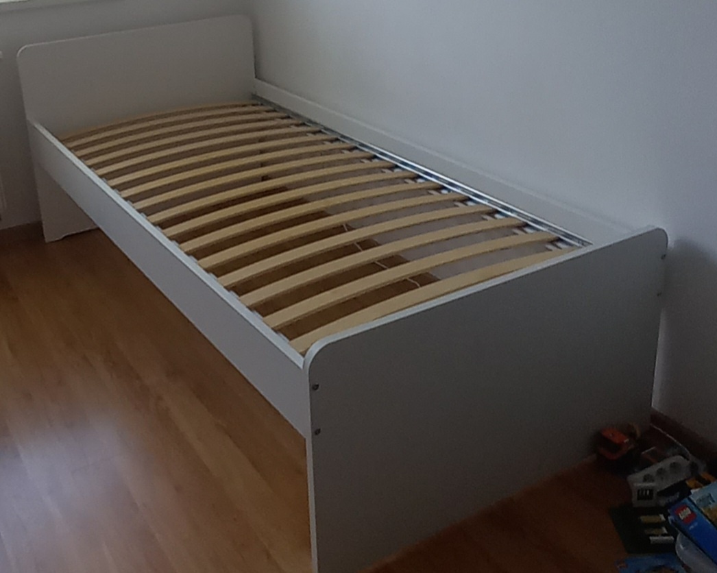 Ikea Släkt, rám postele