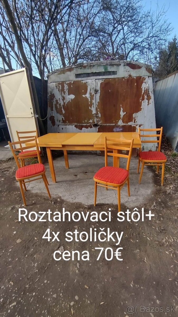 Predám 4 kusy stoličky a rozťahovaci stôl