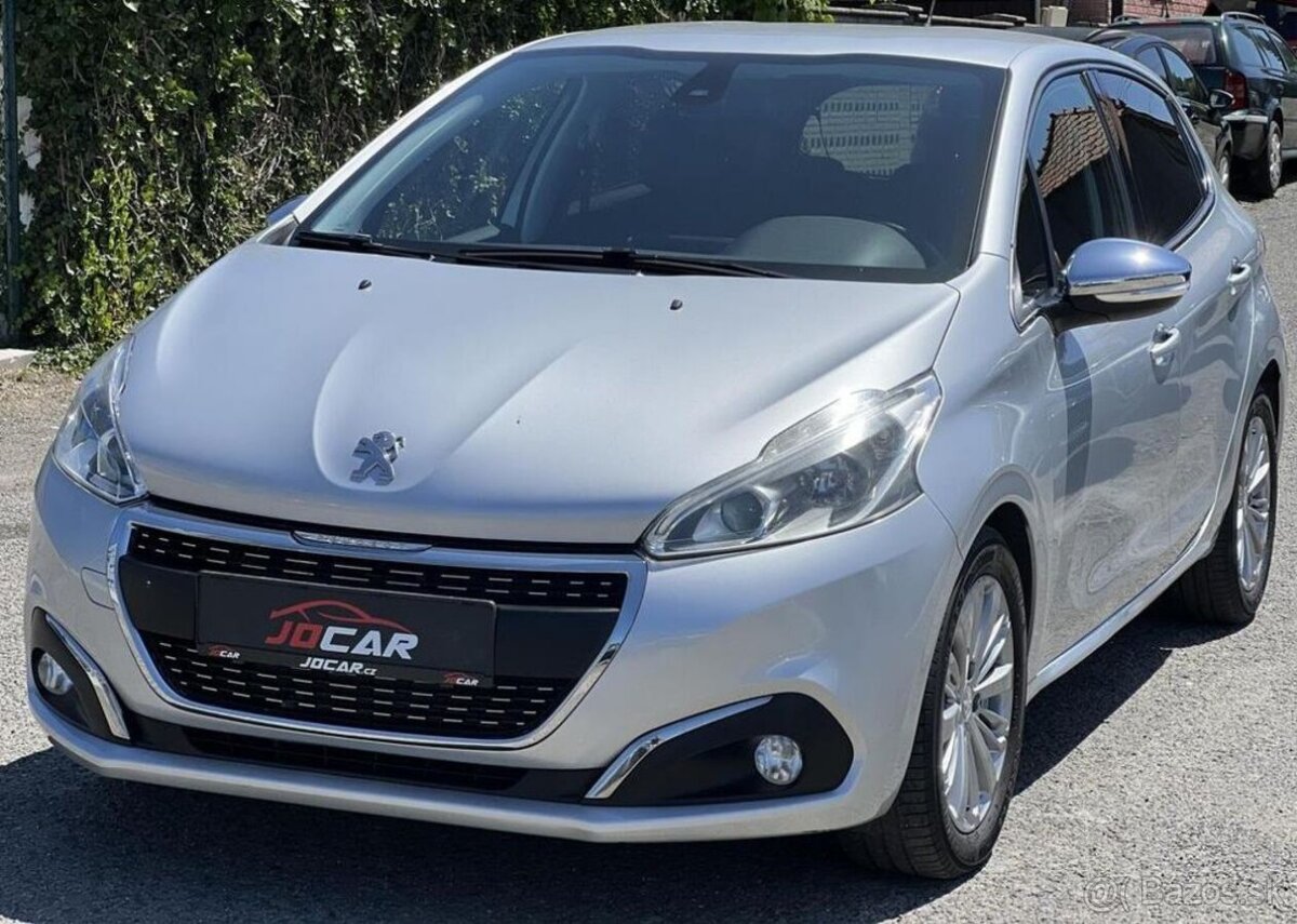 Peugeot 208 1.6HDi KLIMA TEMPOMAT ALU nafta manuál 73 kw