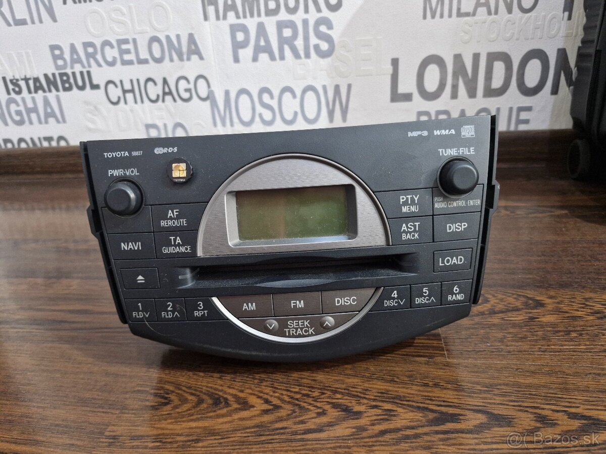 📻 OEM autorádio Toyota RAV4 III (2006–2012)