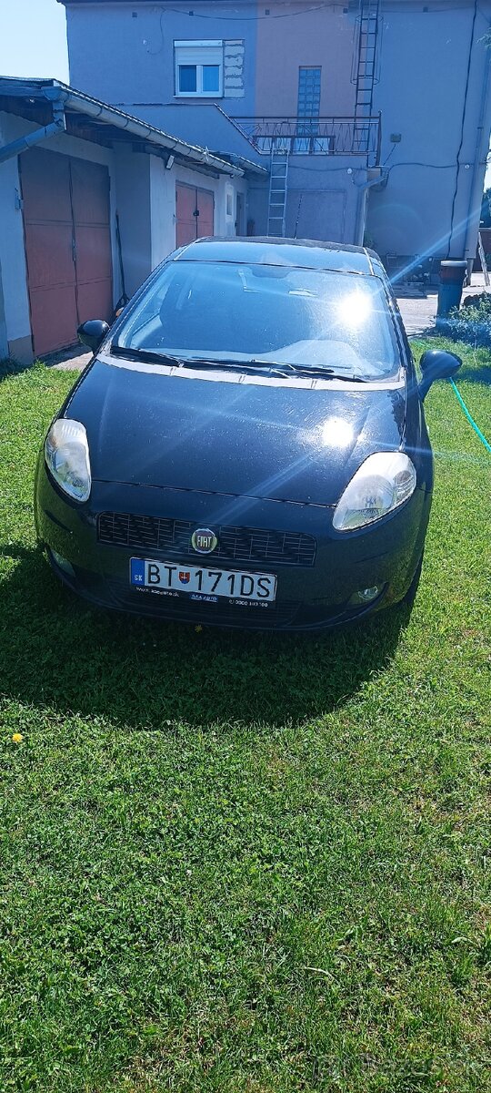 Fiat Punto 2009 1,4 57kW benzin