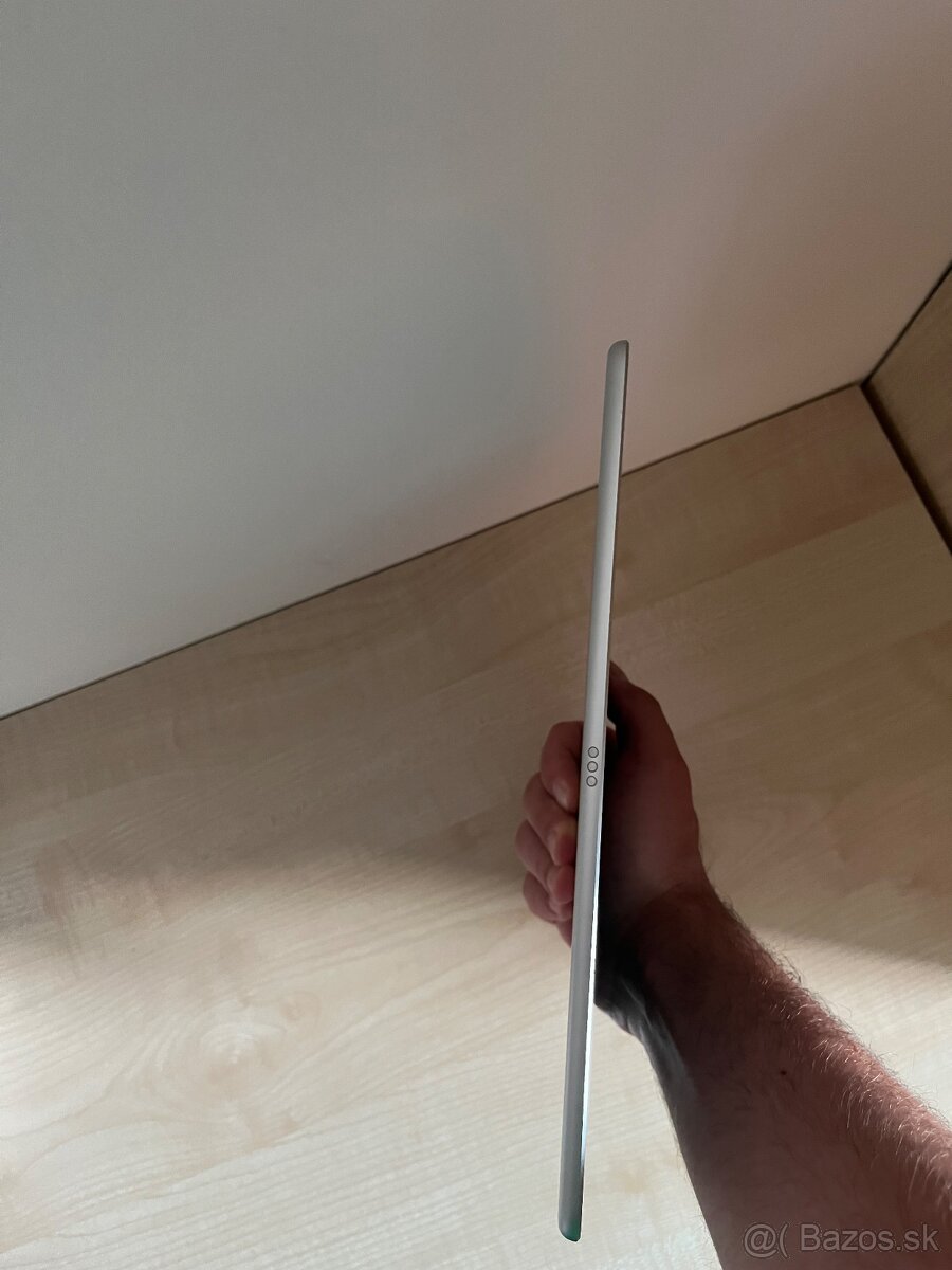 Apple iPad Air (3. generácie) 64gb
