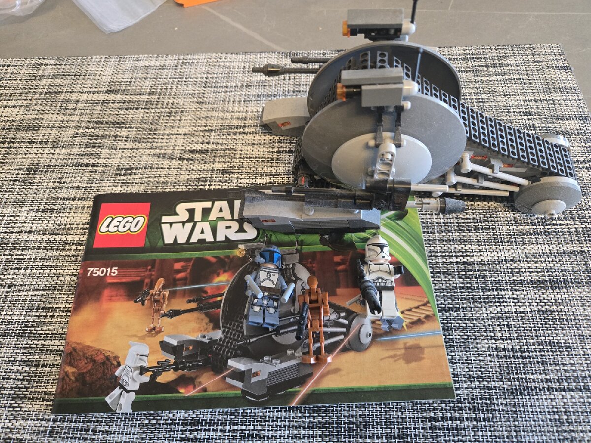 Lego 75015