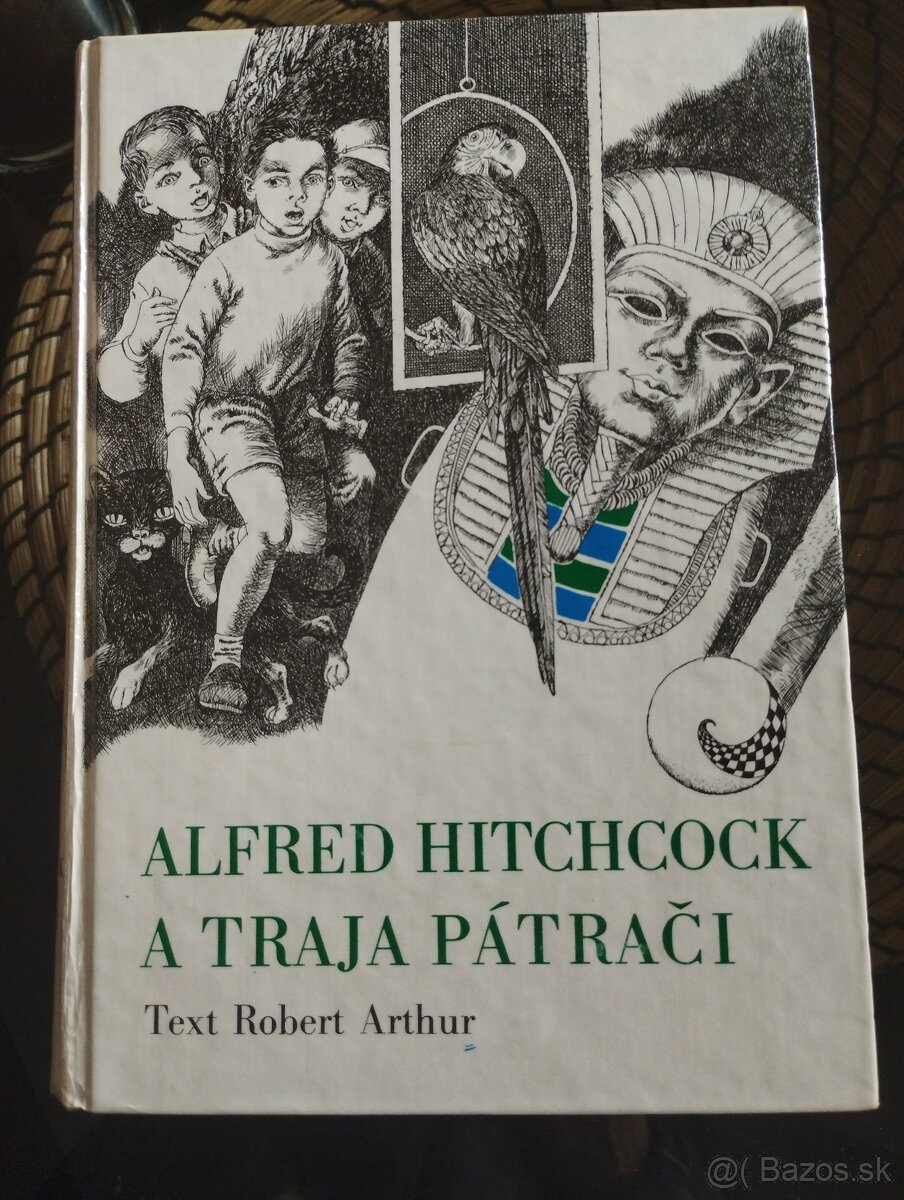 Traja pátrači