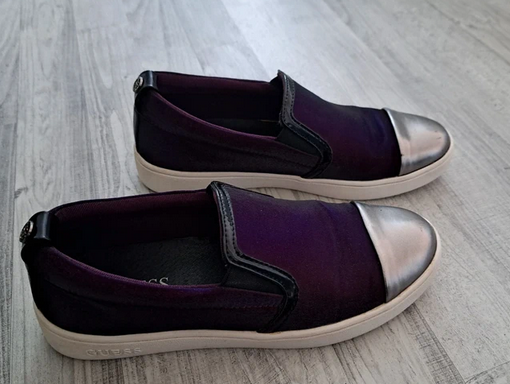 Guess slip on tenisky veľkosť 38