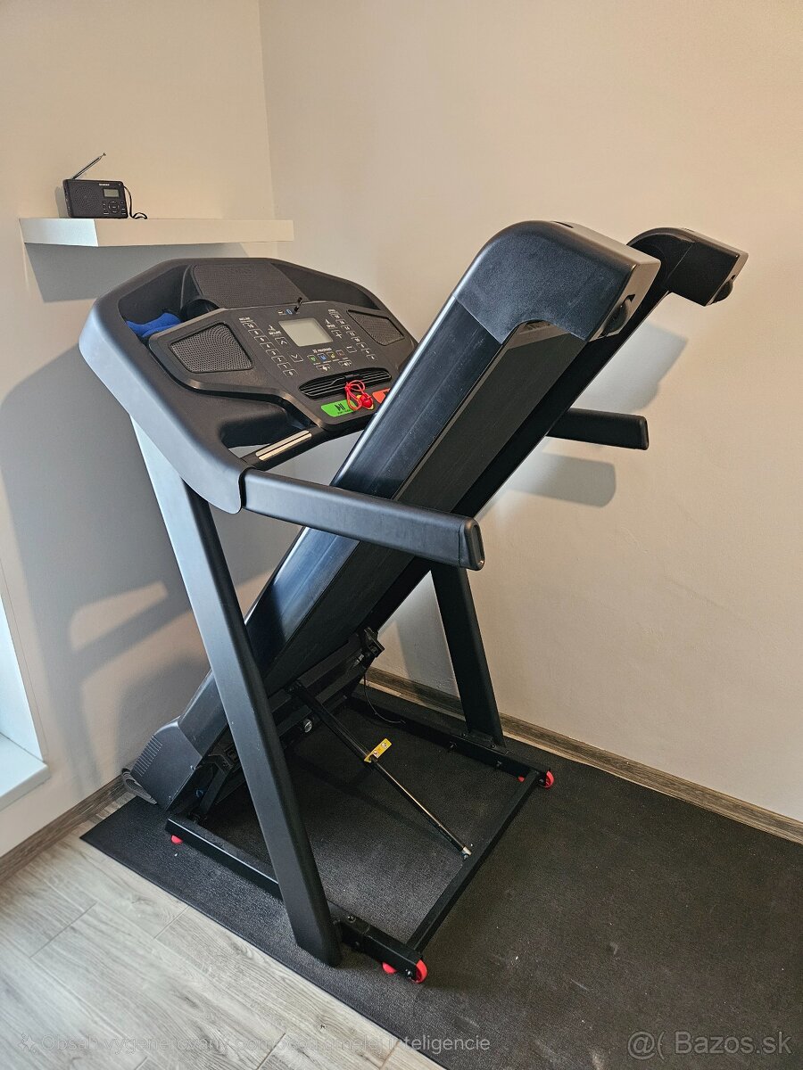 Predam bezecky pas DOMYOS T900B