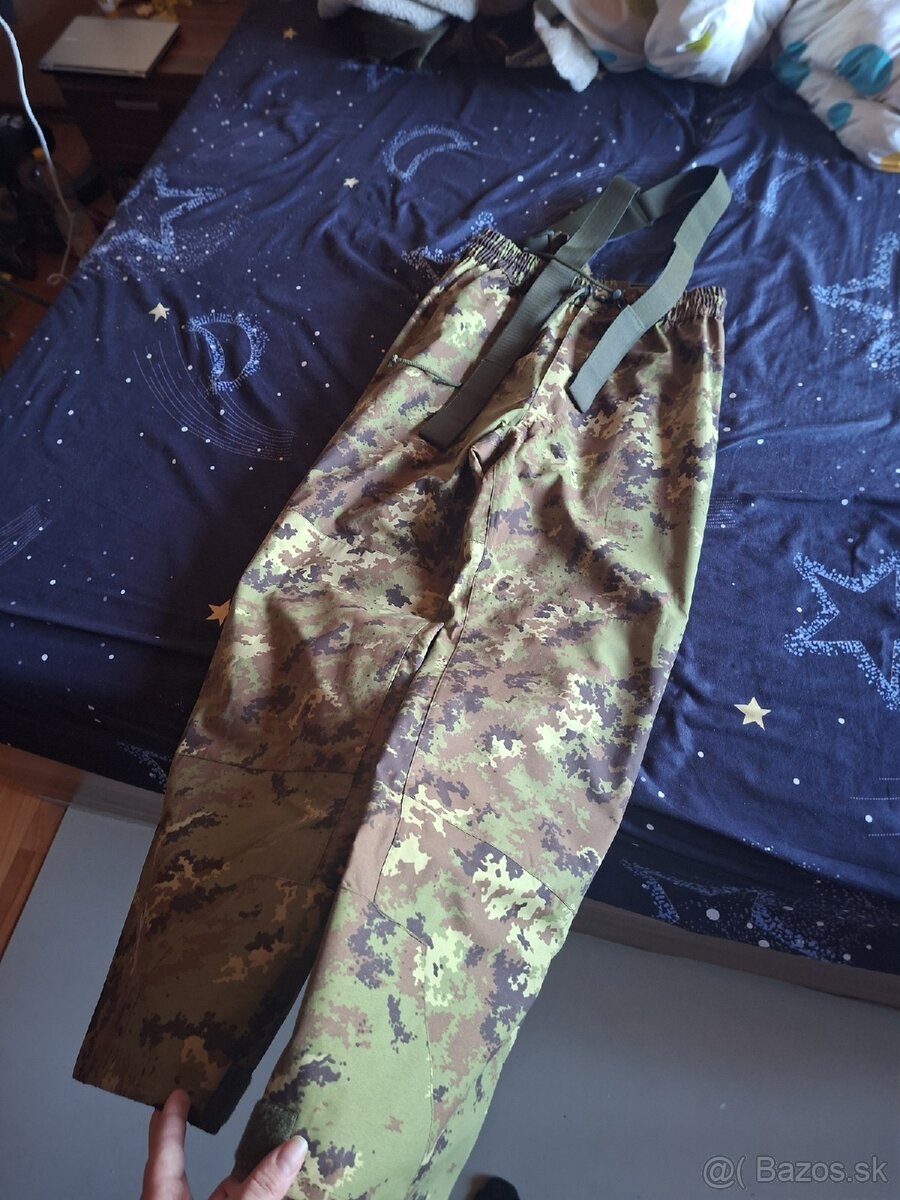 Predám vojenské veci