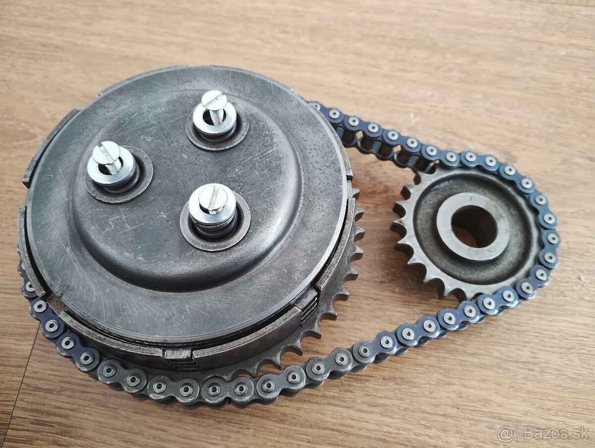 PREDÁM ORIGINÁL DIELY MOTORA JAWA PÉRÁK 250 FJ / KOMUNISTA