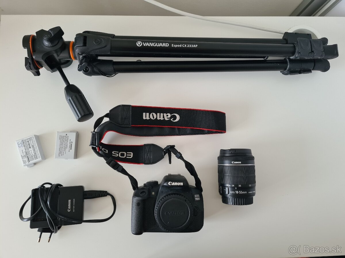 Canon EOS 700D + EFS 18-55mm + statív | TOP stav