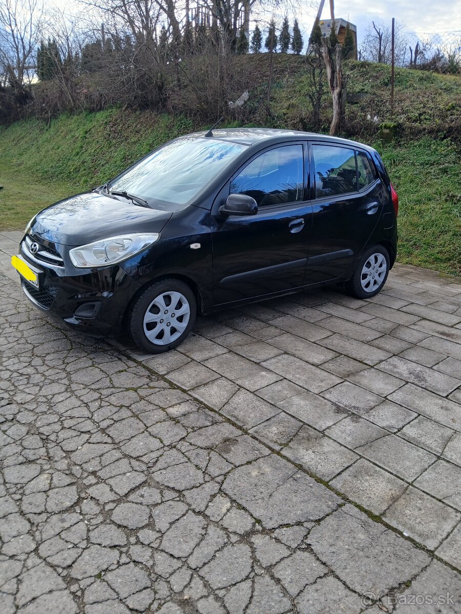 Hyundai i 10