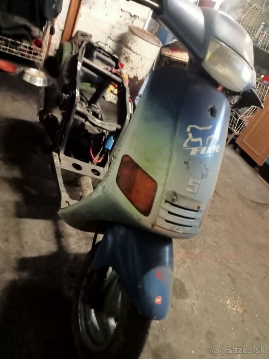 Predám Piaggio zip 50