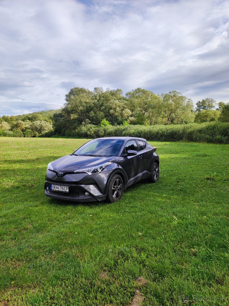 Toyota c-hr hybrid