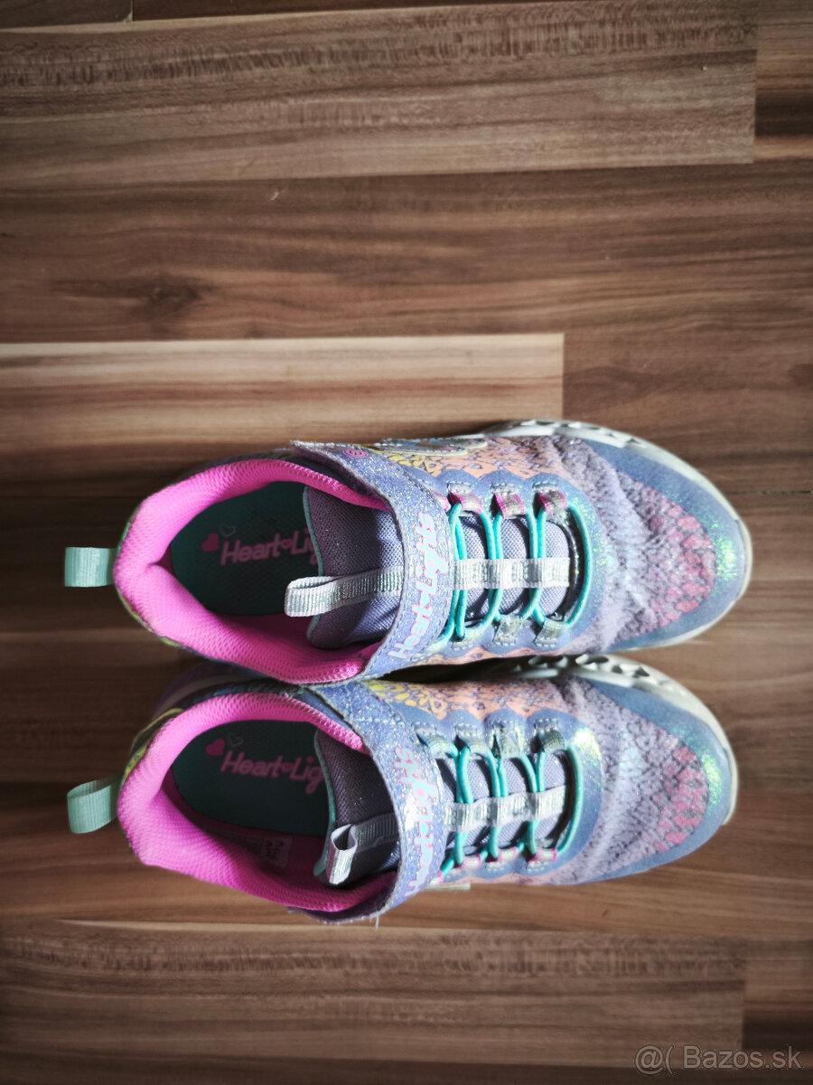 Tenisky Skechers v.33