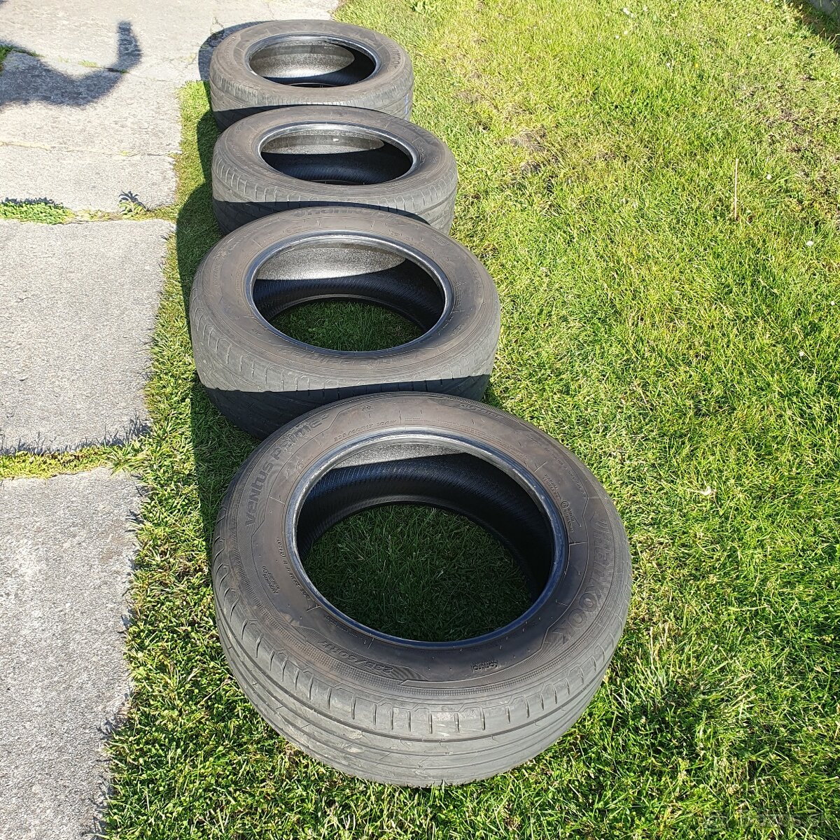 Predám gumy hankook 235/60 R17