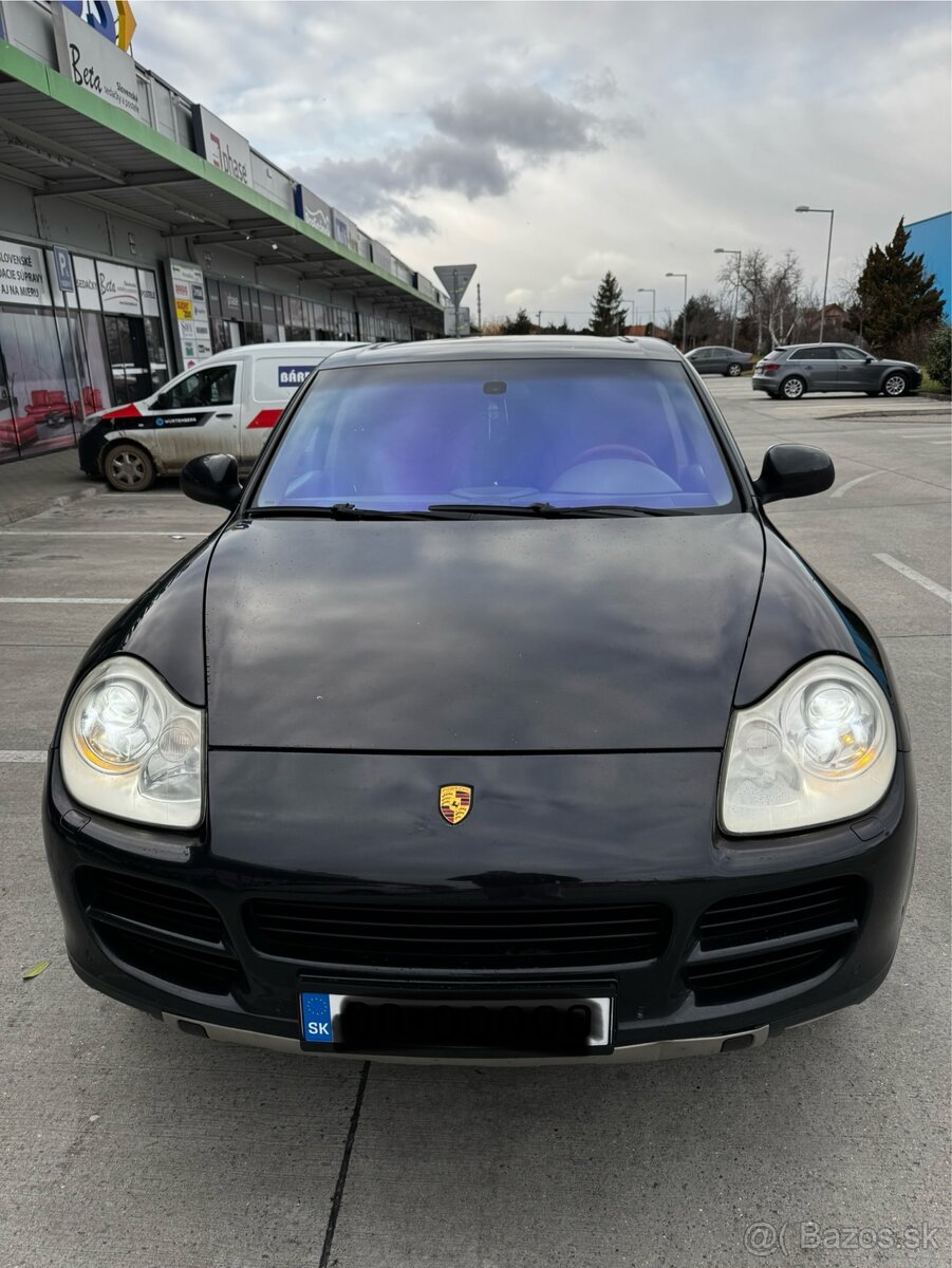 Porsche Cayenne 3.2