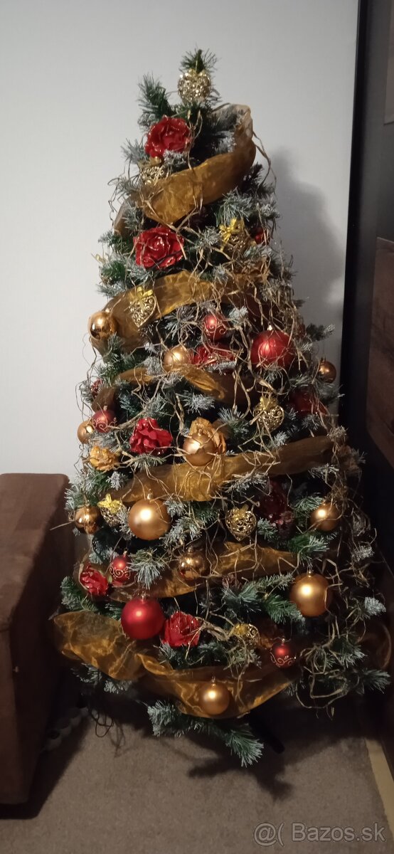 Predám vianočný stromček