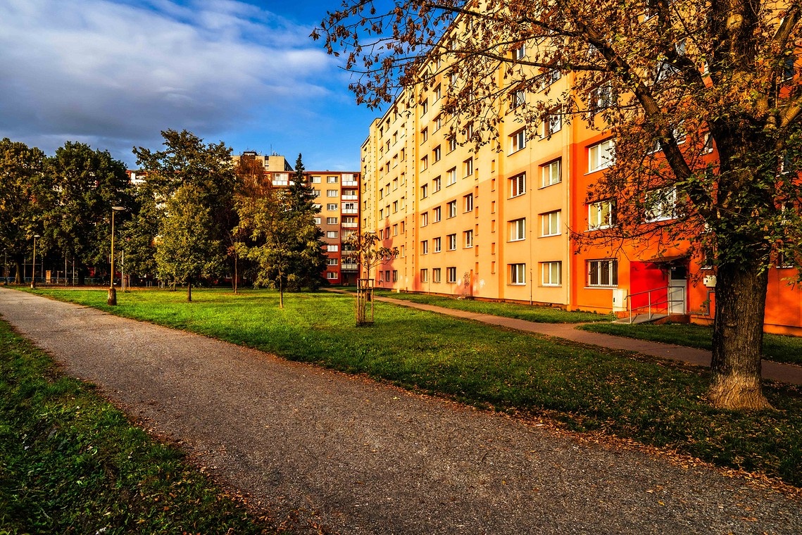 POVAŽSKÁ - 2izbový byt, 4.p, východ/západ,TOP lokalita