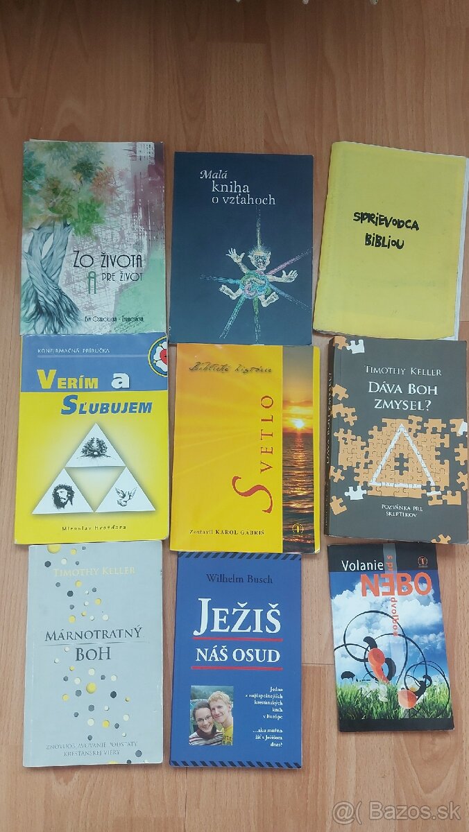 Rôzne náboženské knihy